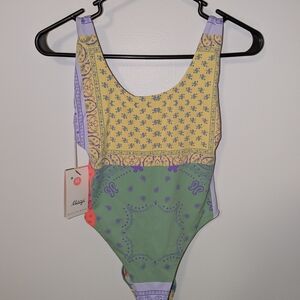 NWT Maaji Bandana Claire Reversible One Piece Swimsuit